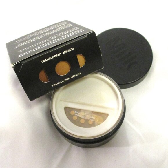 MILK LOOSE TRANSLUCENT POWDER – NWOT - Picture 1 of 9
